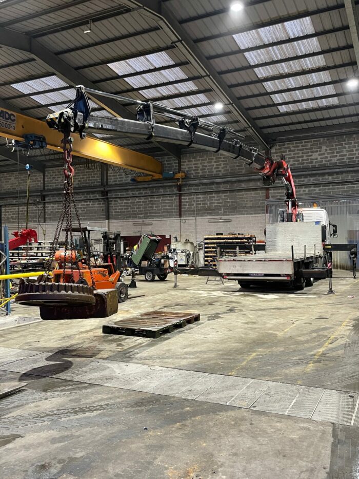 Maintenance et réparation de matériel hydraulique embarqué
